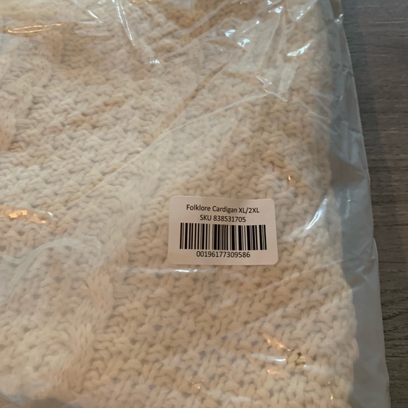 Taylor Swift “The Cardigan” Album Folklore Cardigan - Picture 3 of 9